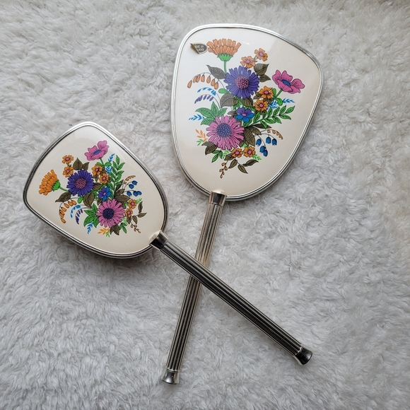 MCM Floral Hand Mirror and Brush Set Made in England - Picture 3 of 11